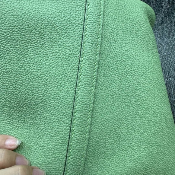 100% Authentic Hermes Picotin Green Leather Tote - Picture 5 of 16